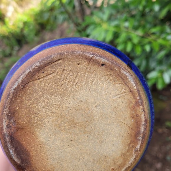 Vintage 1982 Studio Signed Art Pottery Tea Pot - Picture 12 of 13